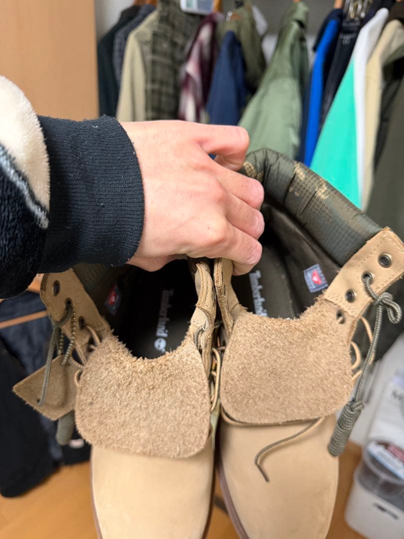 Timberland 迷彩柄ハイカットブーツ