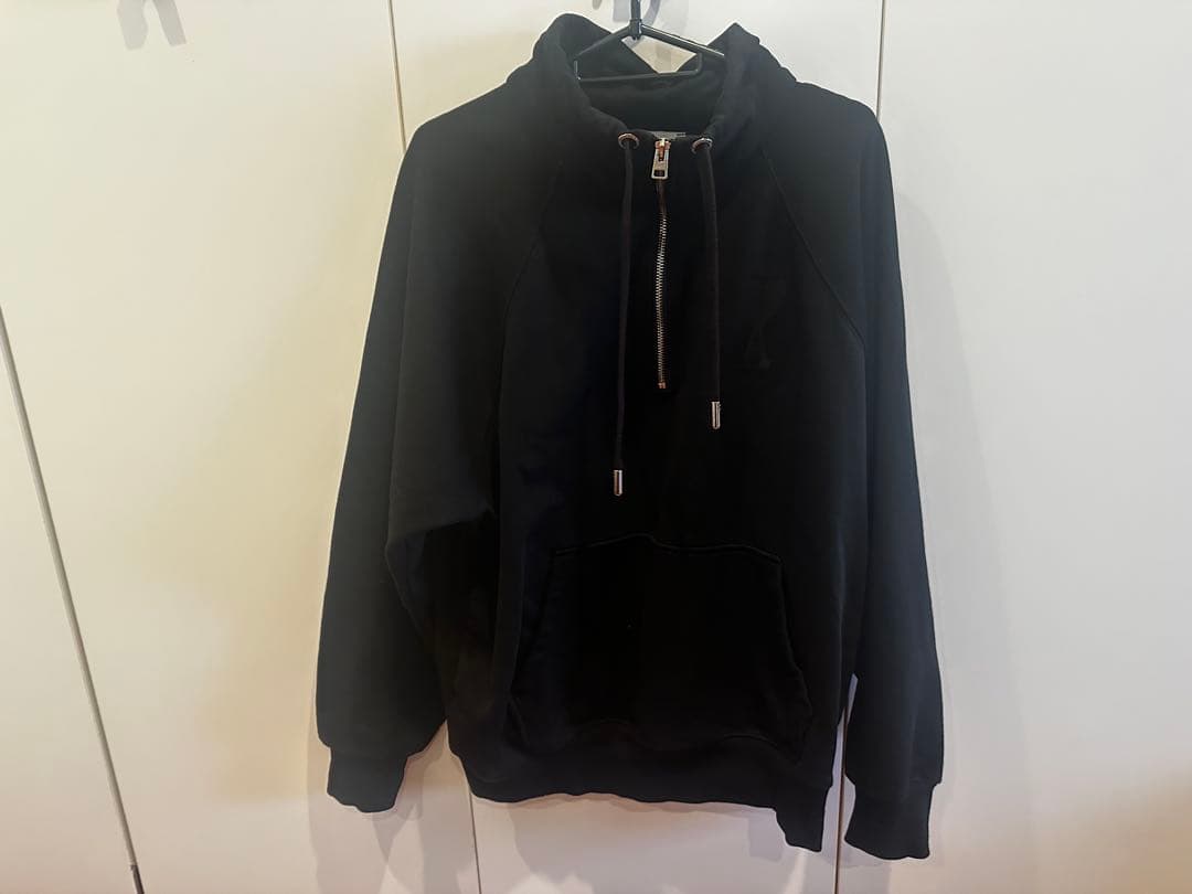 【美品】AMI PARIS アミパリスハーフジップスウェット