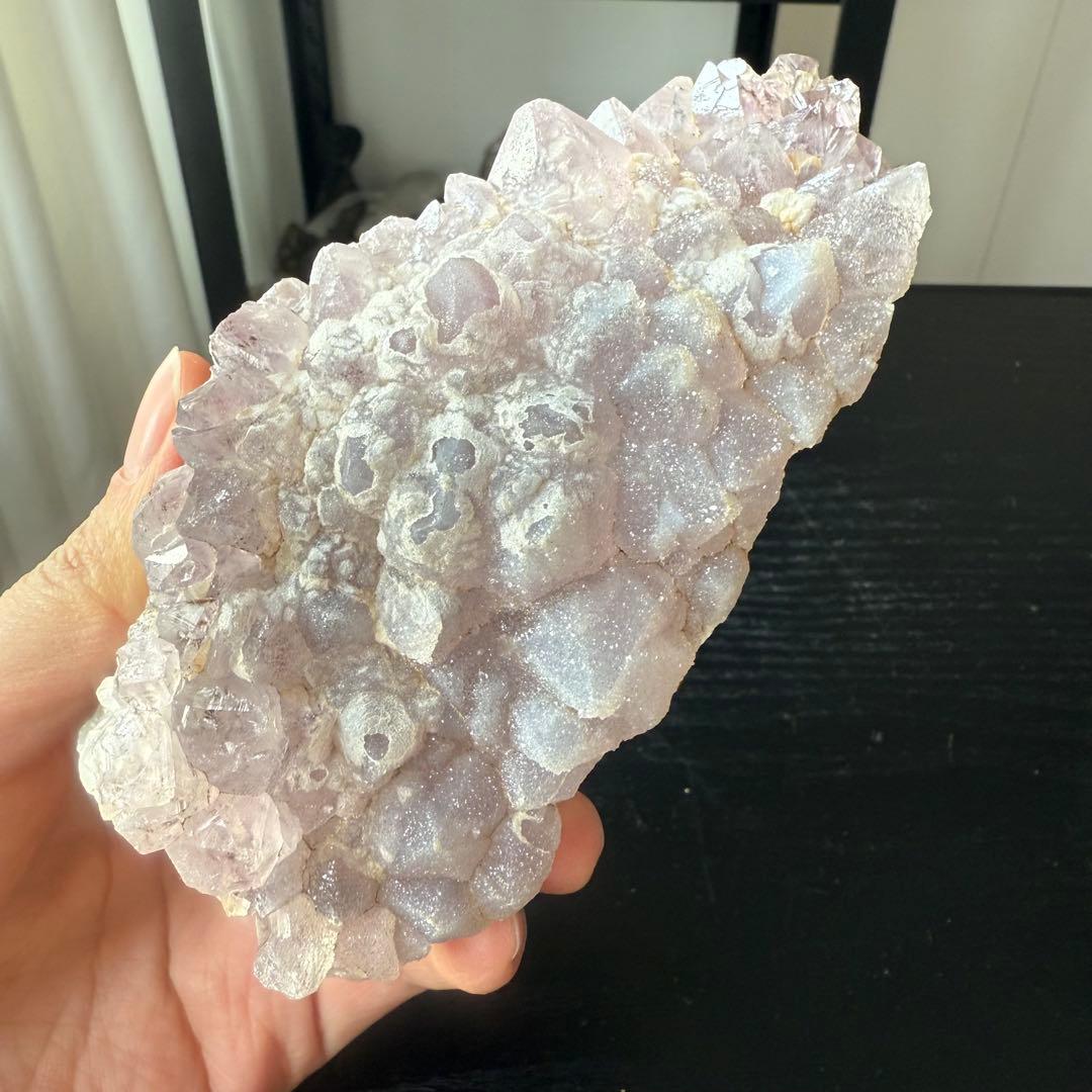 天然石 タイチンルチルクォーツ共生アメジストの原石　置物共生NO.010703