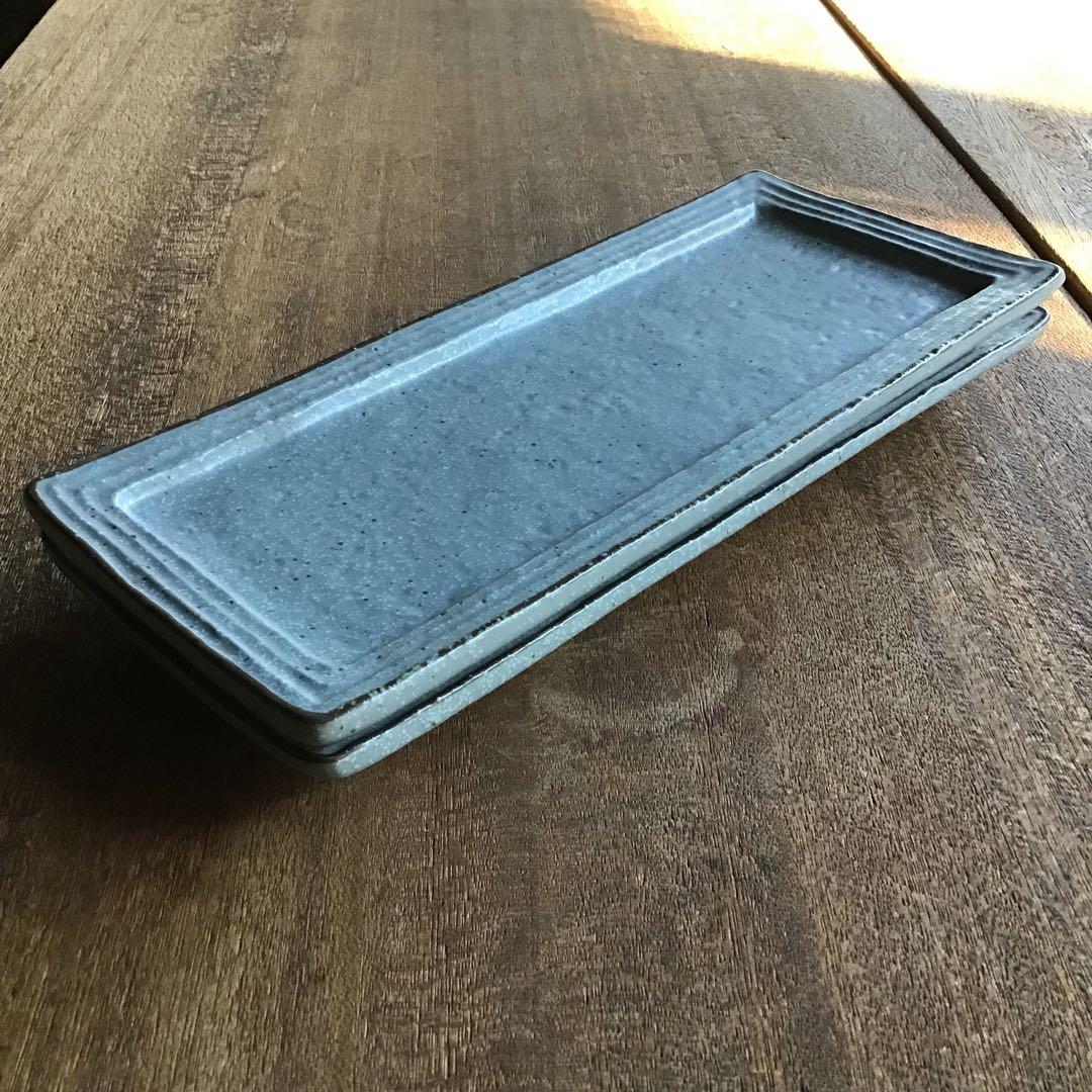 ikaringです。新品美濃焼ブルーグレーリム茶渕長皿　さんま皿6枚セット