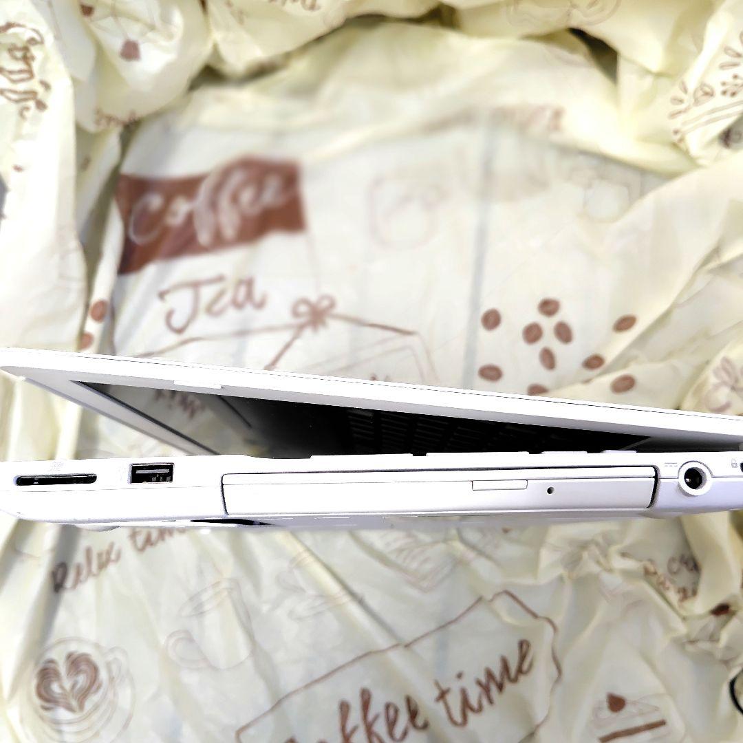 Fujitsu■Core i7 16GB SSD480GB Blu-ray■