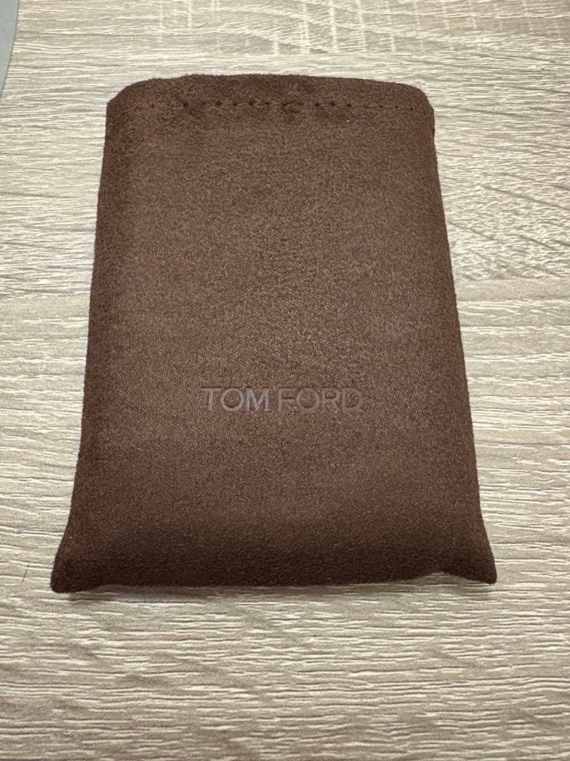 トムフォード アイカラー クォード アイシャドウ 42A