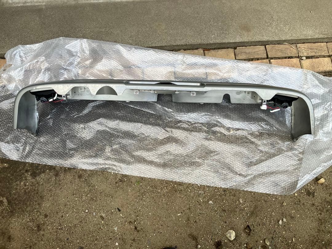 送料無料 エブリィ/クリッパー/スクラム 純正リアバンパー　モスグレーメタリック