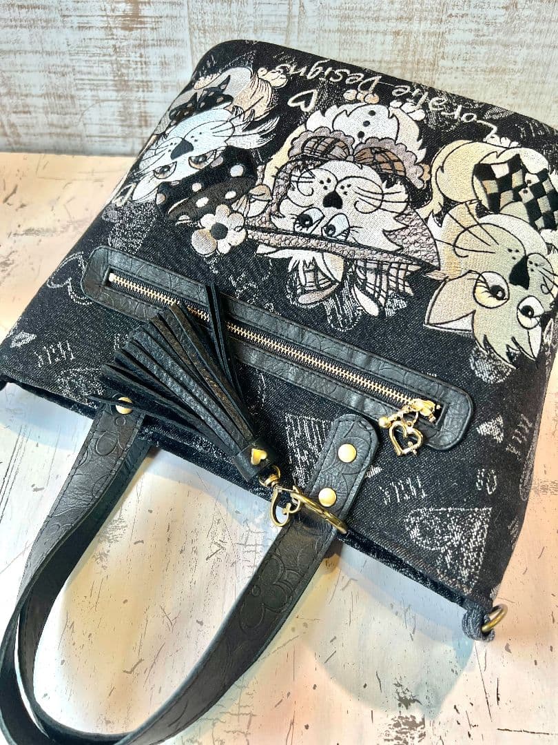 ロラライハリス♡ブラック英字デニム生地♡刺繍の楕円底バッグ♡長財布セット♡