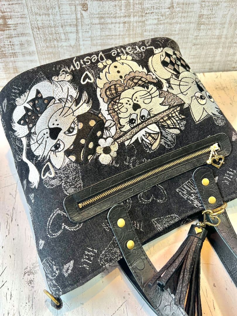 ロラライハリス♡ブラック英字デニム生地♡刺繍の楕円底バッグ♡長財布セット♡