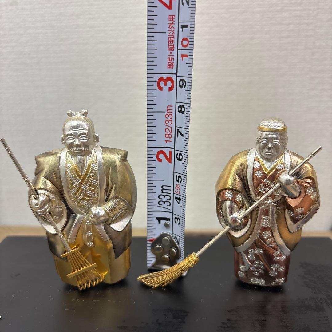 武比古作　彩色彫金高砂人形 銀仕上 金属製 高砂 ガラスケース 置物 オブジェ