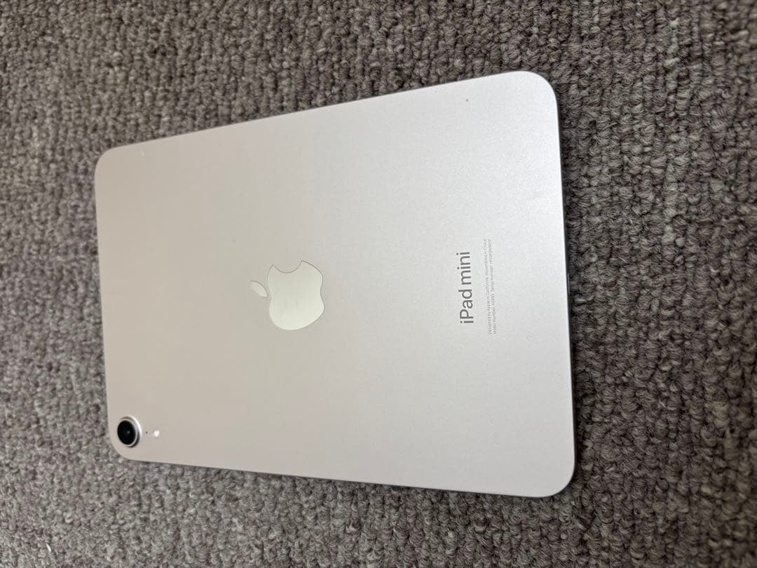 Apple iPad mini シルバーA17pro