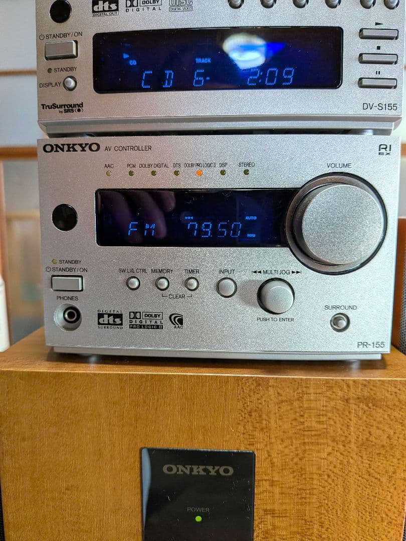 ONKYO 5.1CHホームシアターシステム　AVコントローラ、DVDプレーヤー