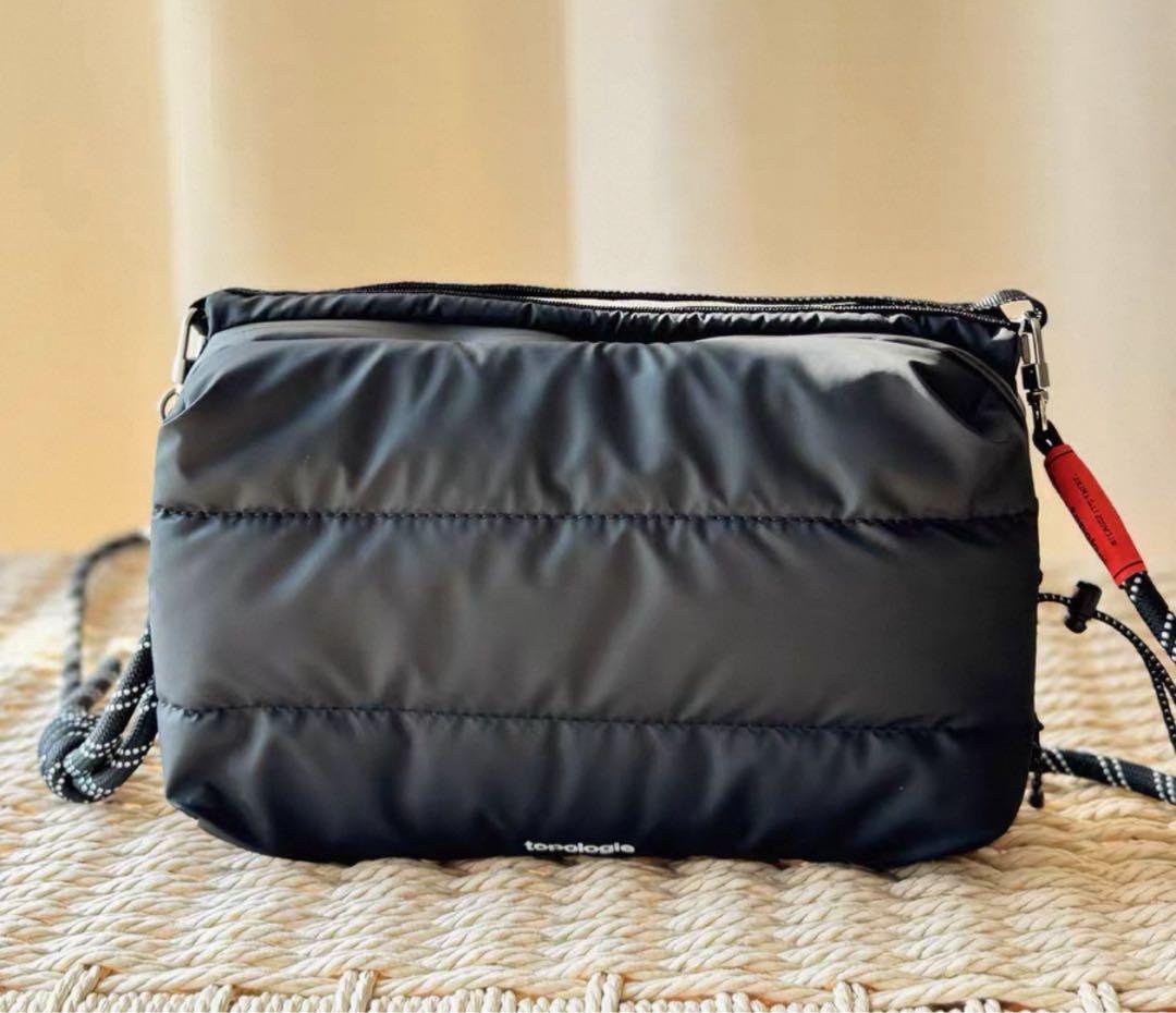 topologie ラージ ボトルサコッシュ　　ショルダーバッグ 大容量　新品