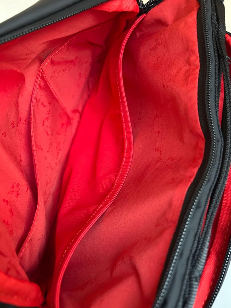 topologie ラージ ボトルサコッシュ　　ショルダーバッグ 大容量　新品