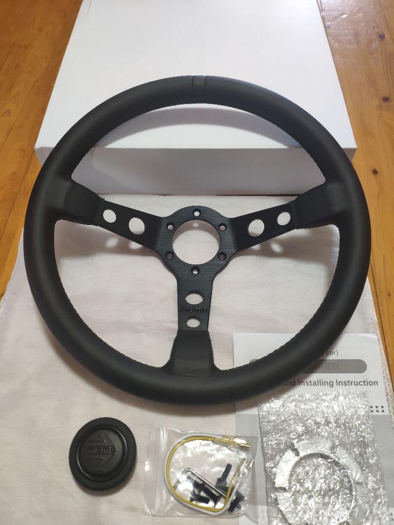 新品未使用・MOMO スタイル ブラックエディション Not Authentic