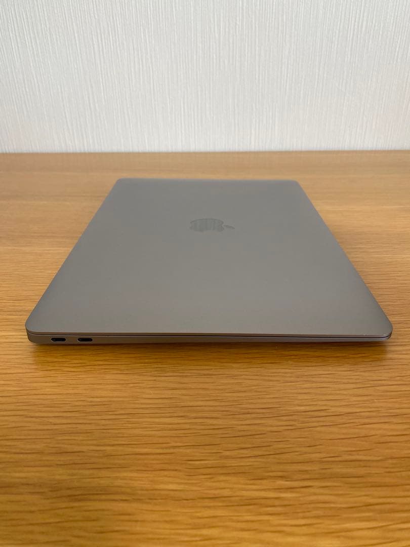 MacBook Air 2020 美品　MacBook本体　充電器付