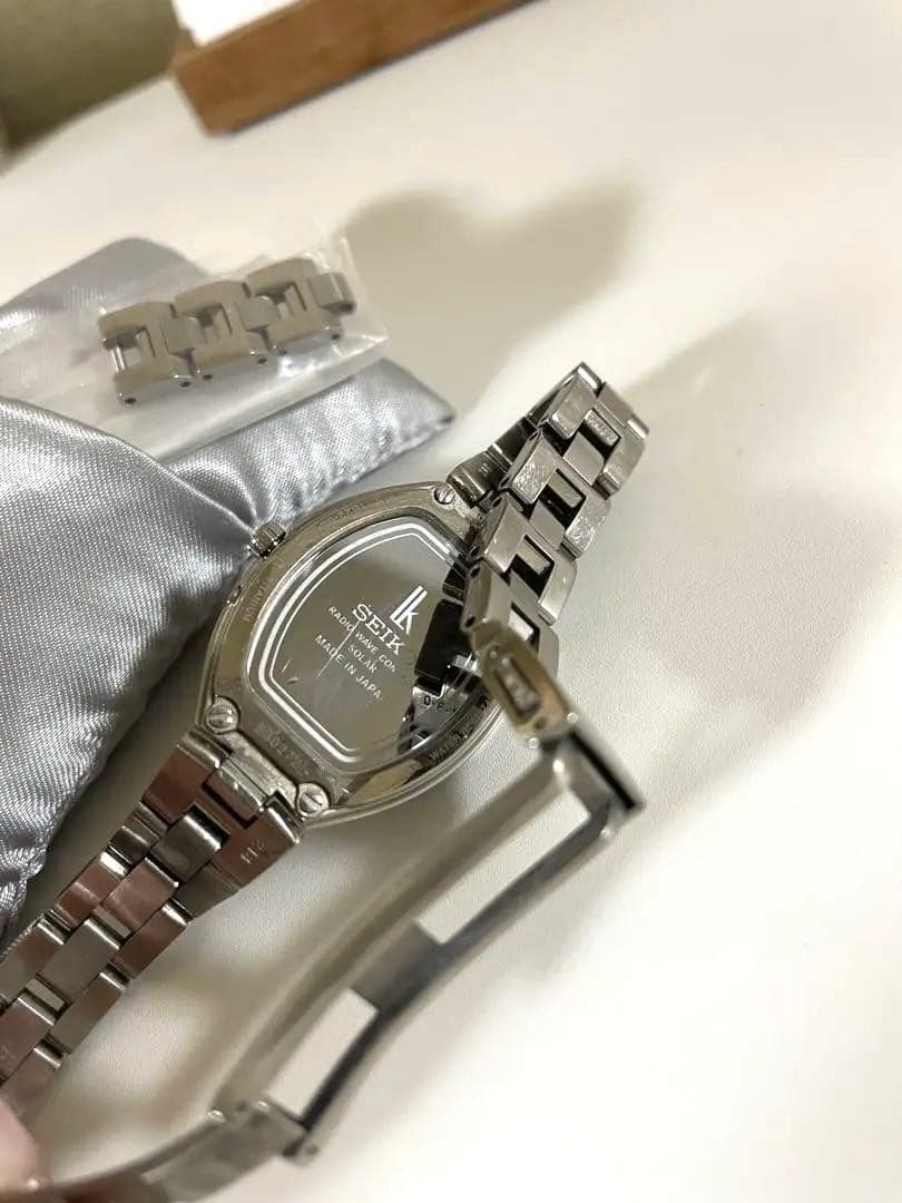 【最終値下げ】SEIKO LUKIA ルキア　時計　SSQW025