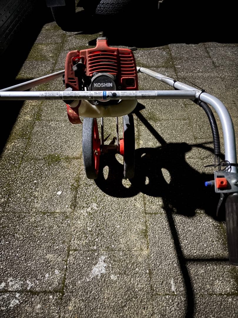 KOSHIN エンジン芝刈り機（長野県飯田市）、（引取限定）