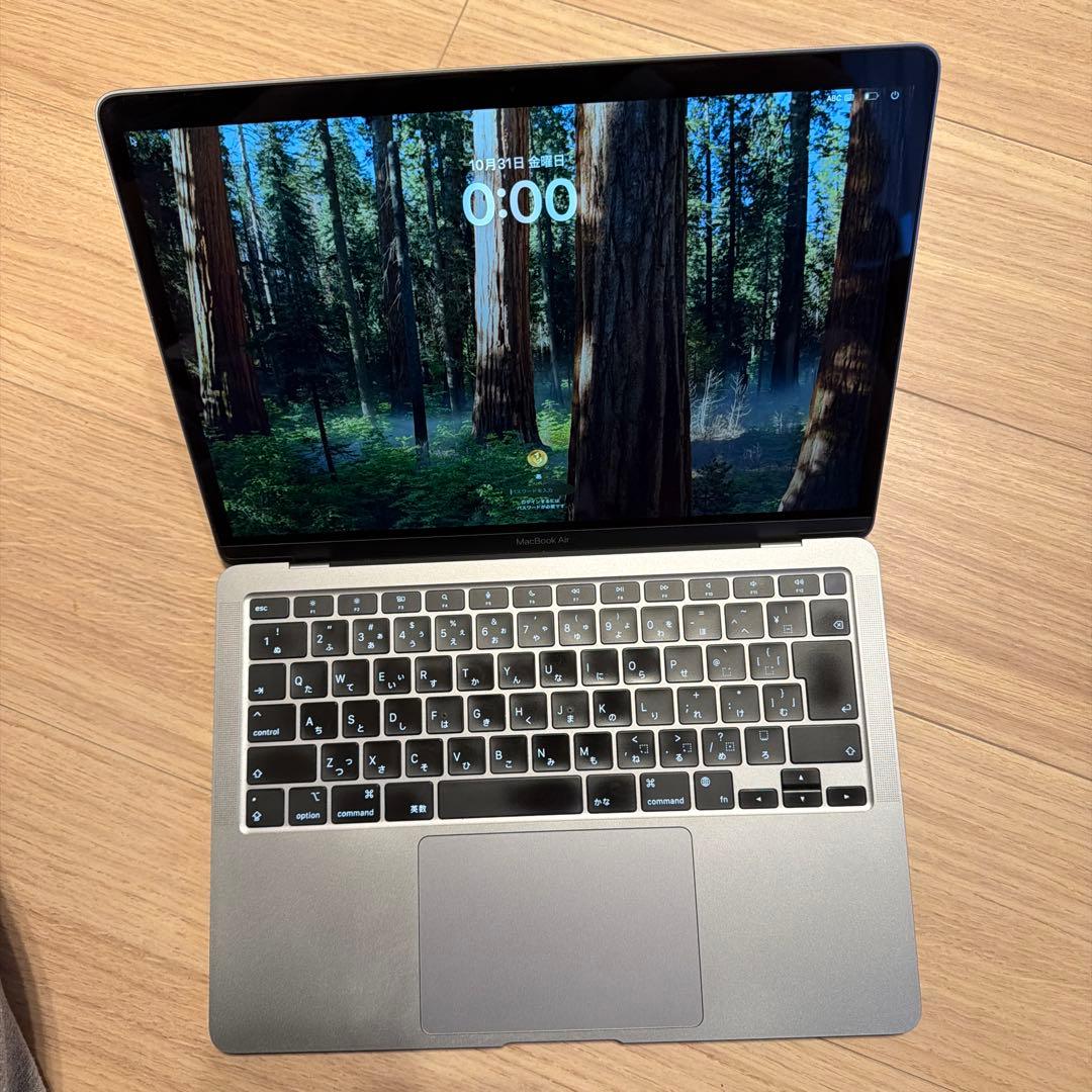 Apple MacBook Air (M1, 2020) 13インチモデル