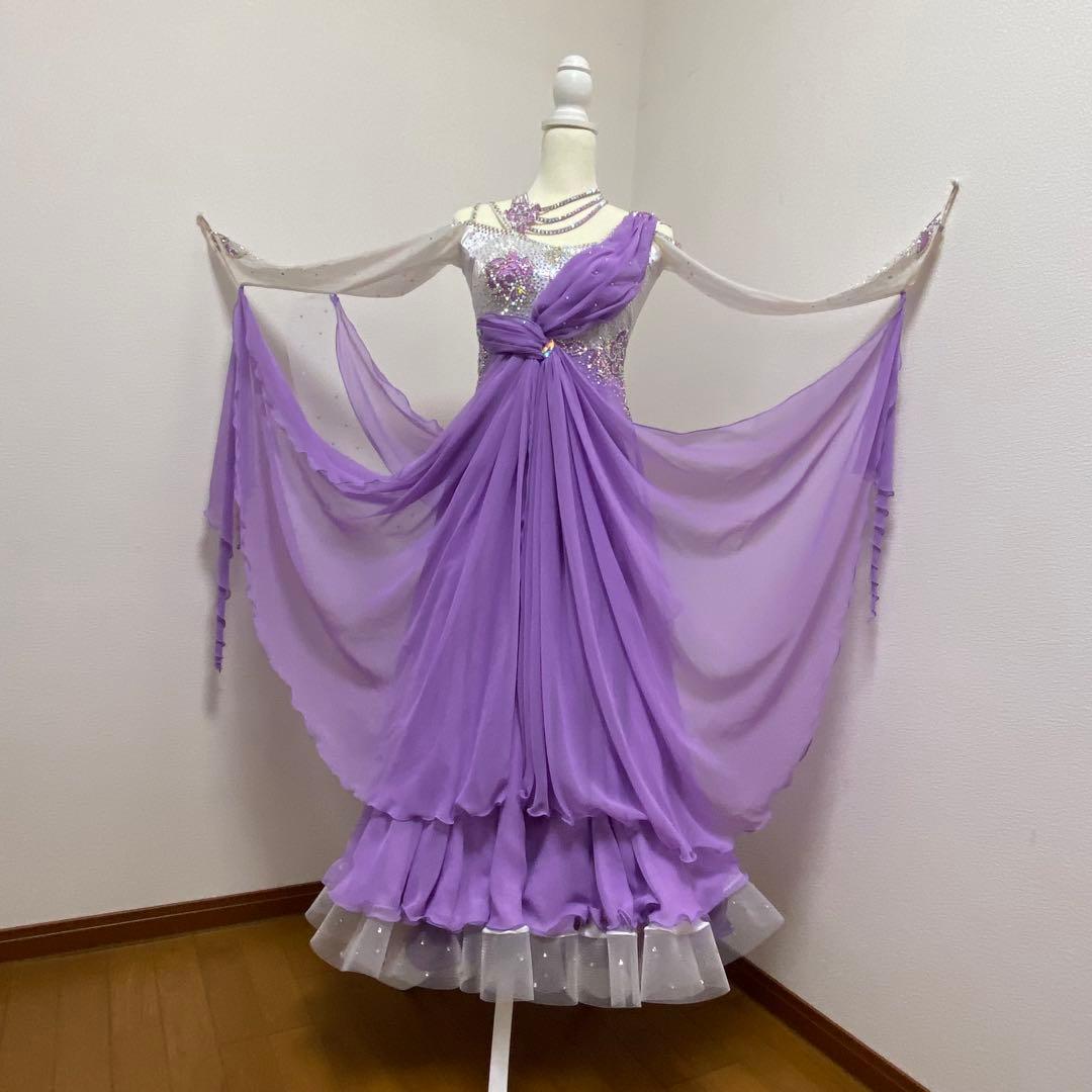 TSUKIOKA パープルダンスドレス スパンコール装飾