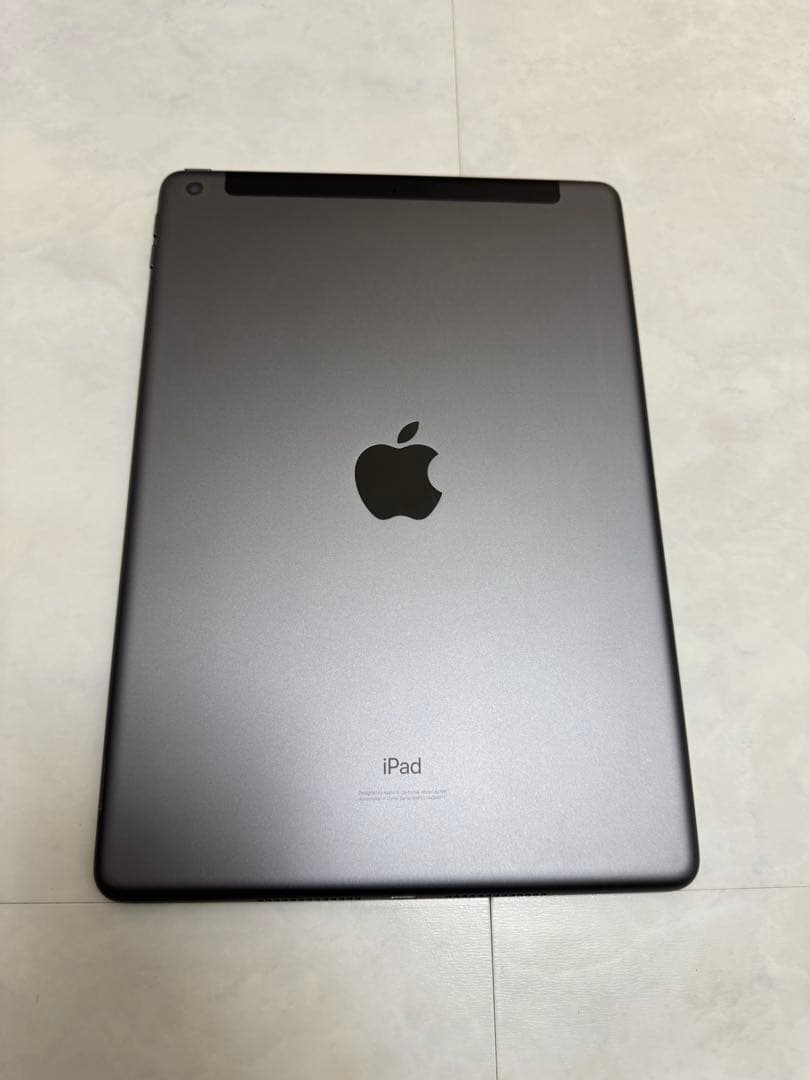 第7世代iPad （Wi-Fi＋Cellular)32GBバッテリー容量100%