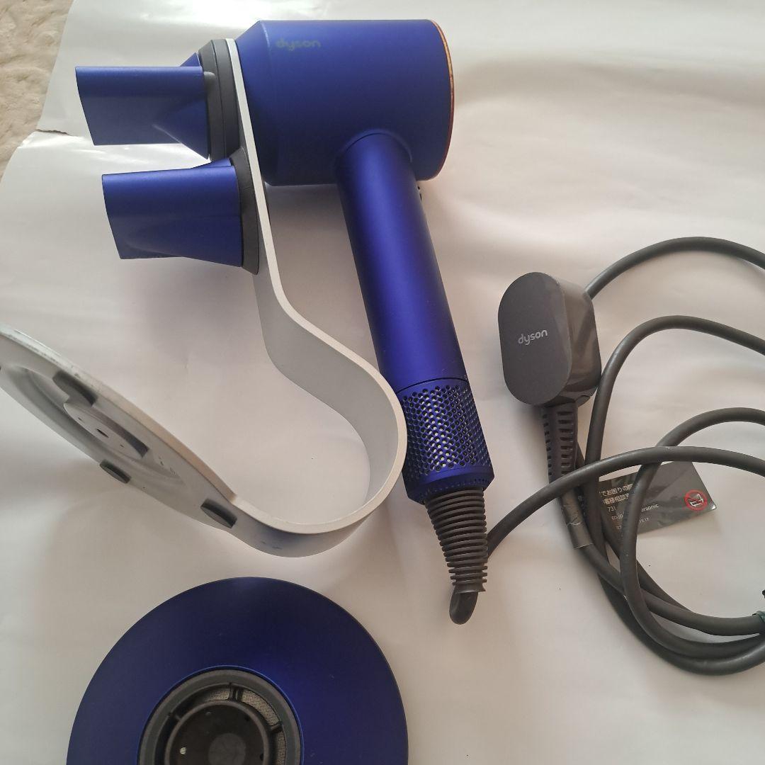 ダイソン　ドライヤー　スタンド付き