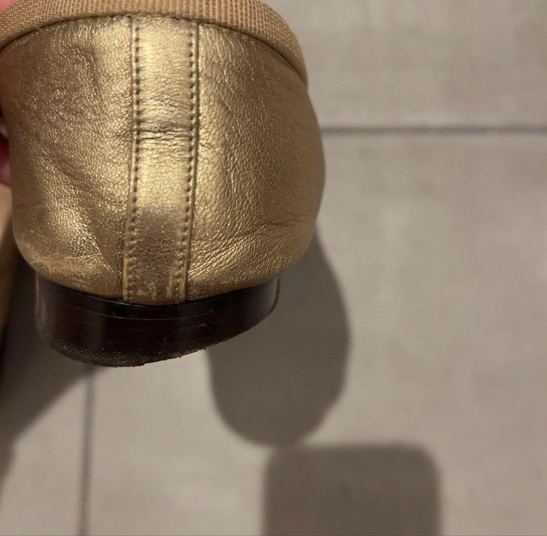 CHANEL ゴールドバレエシューズ