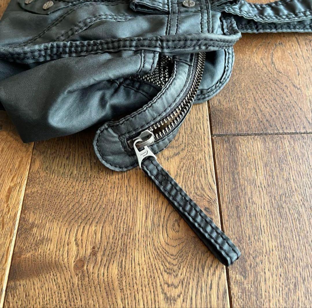 ディーゼル　アーカイブメタルロゴ　ミニボストンバッグ　y2k ハンドバッグ