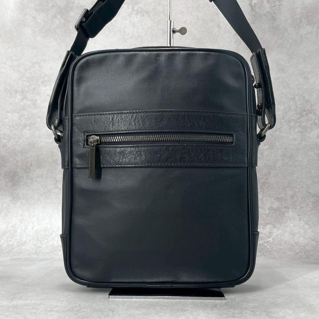 極美品◯ダンヒル　ウィンザー　ショルダーバッグ　クロスボディ　レザー　ロゴ金具