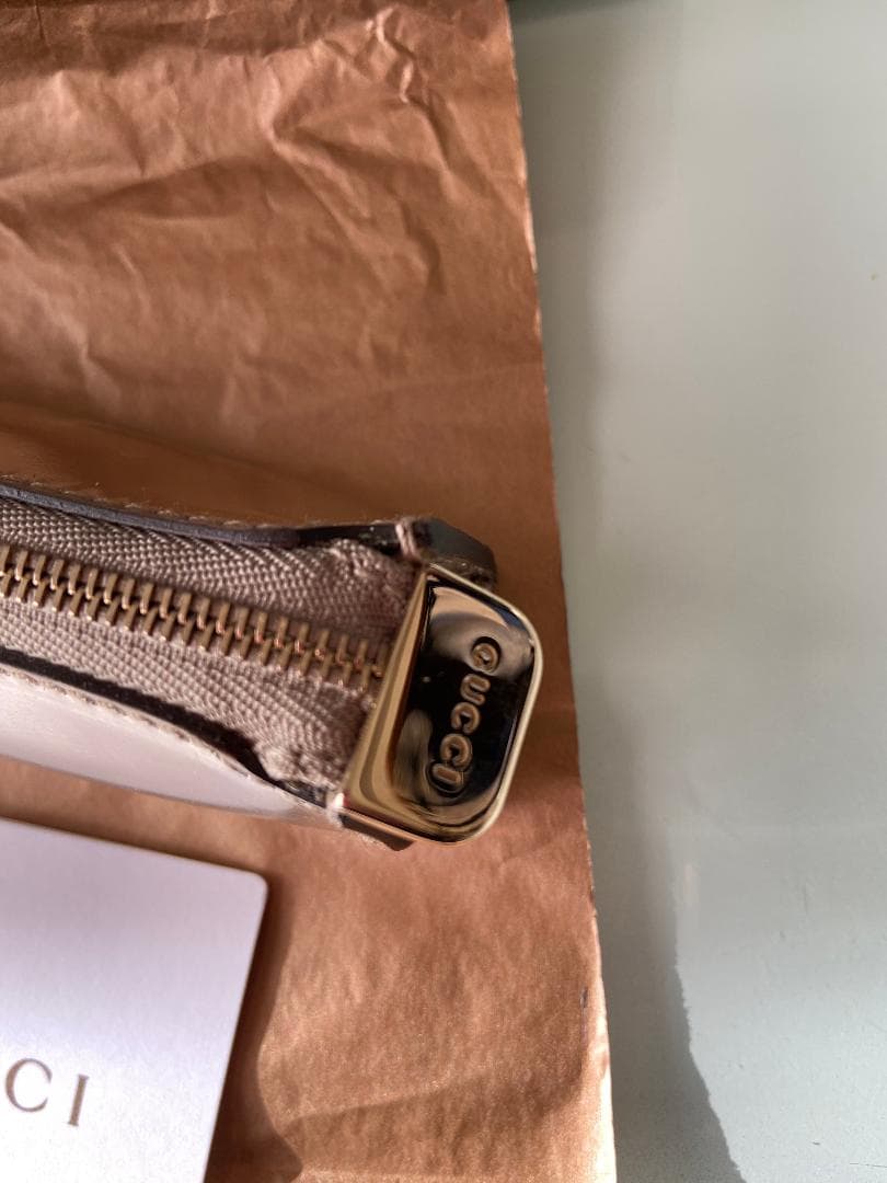 グッチ　ペンケース　シルバーミラー　Gucci