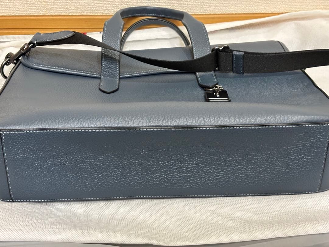 新品！爪傷一切無し！COACH サリバン　ビジネスバック