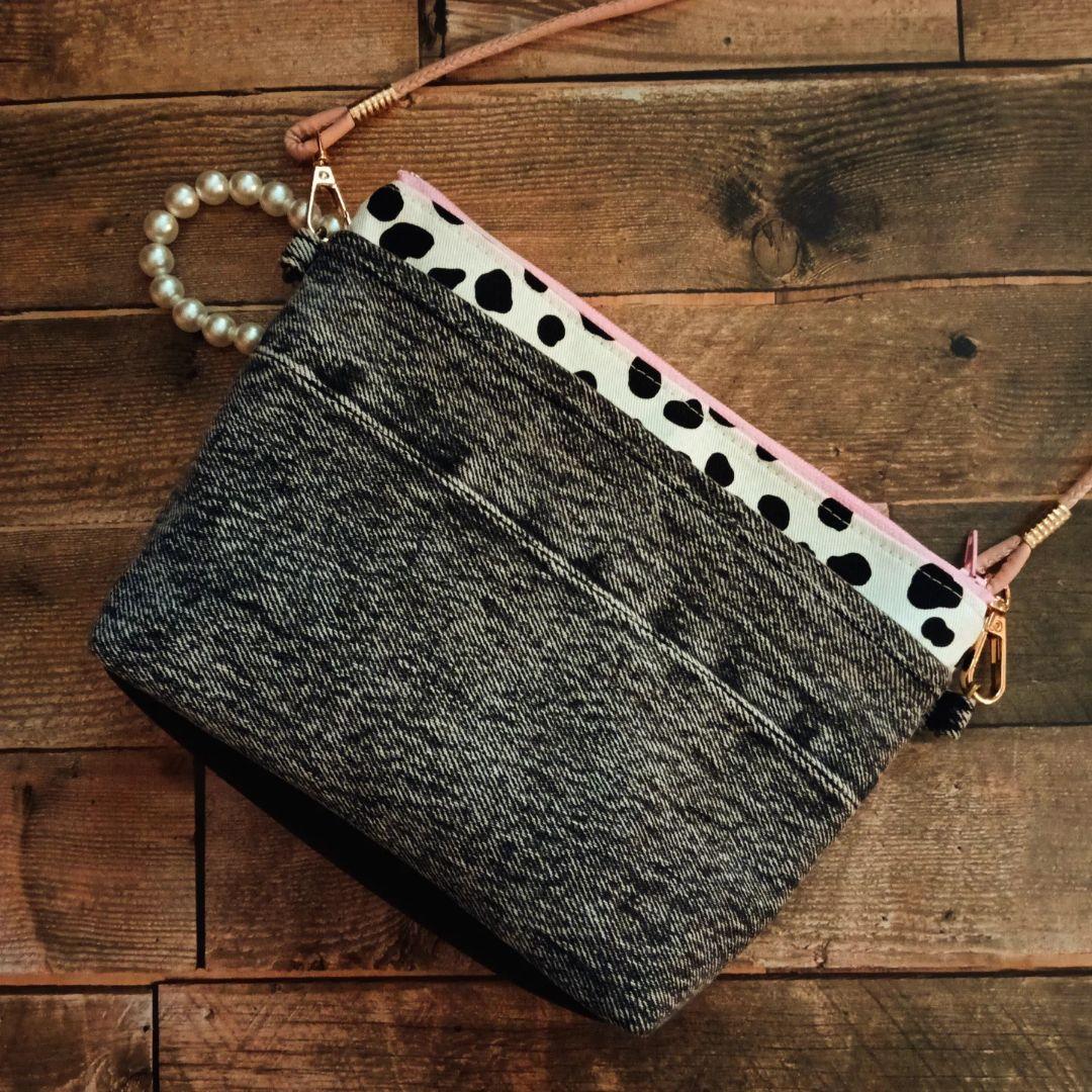 デニムリメイク　ショルダーバッグ　ハンドメイド