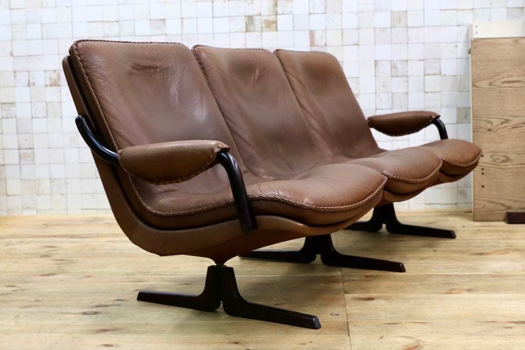 GMIO161C○BERG Furniture / ベルグファニチャー 3人掛け