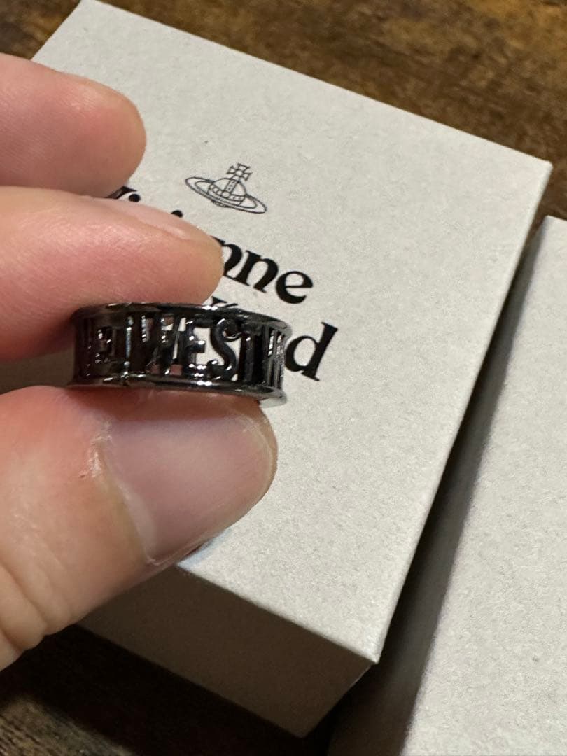 ぽんぽん様用　Vivienne Westwood ピアス ユニセックス　両耳