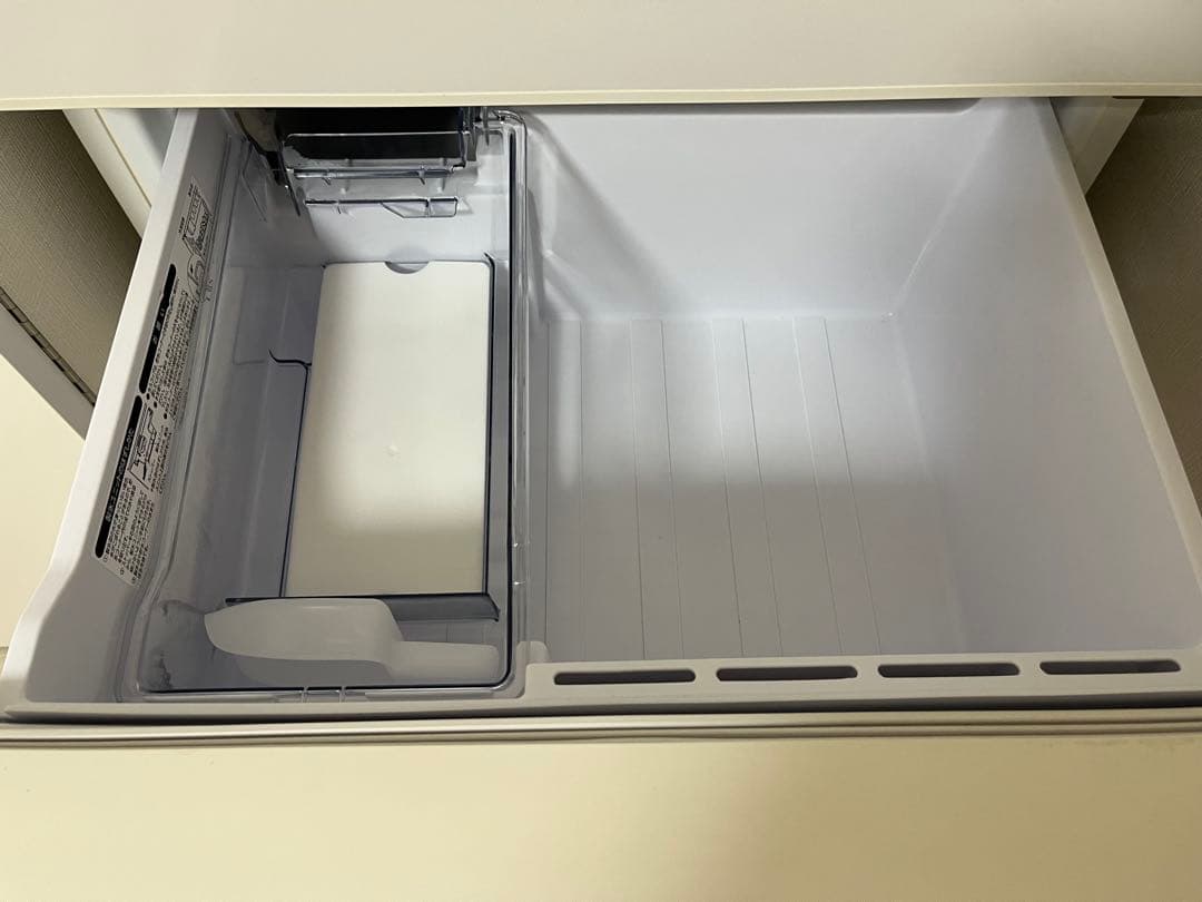 ☆自動製氷付き☆AQUA 冷蔵庫 【AQR-SV24J】ホワイト