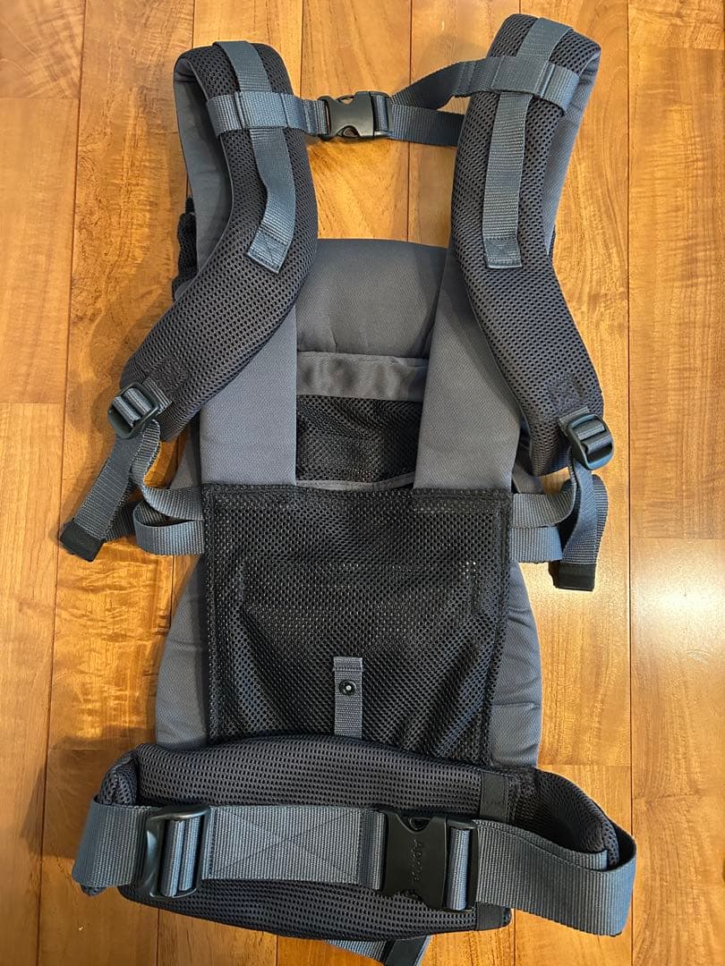 Aprica Laclis(アップリカ　ラクリス) 抱っこ紐 ダークグレー