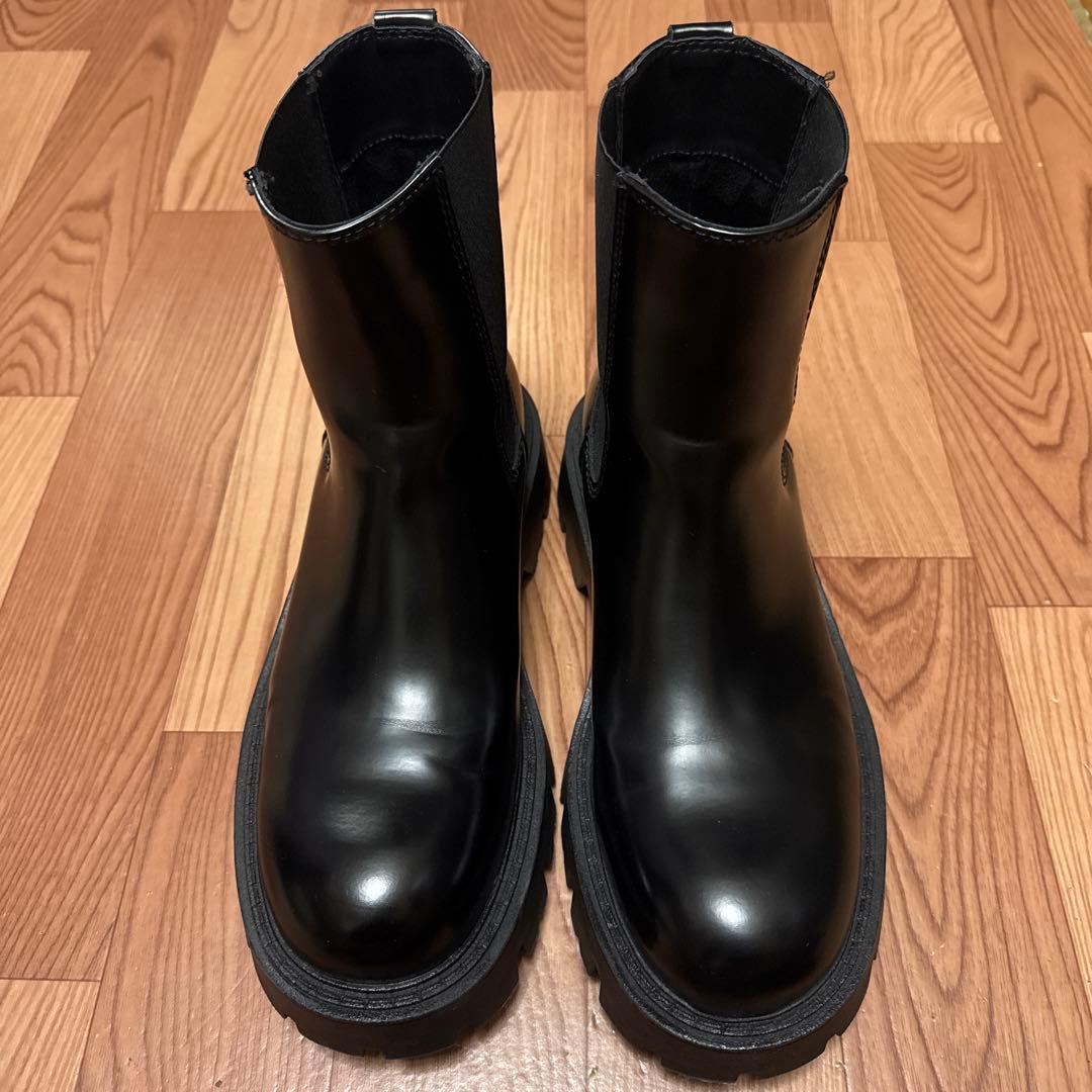 【 ZARA 】 チャンキートラックソール チェルシーブーツ （42）