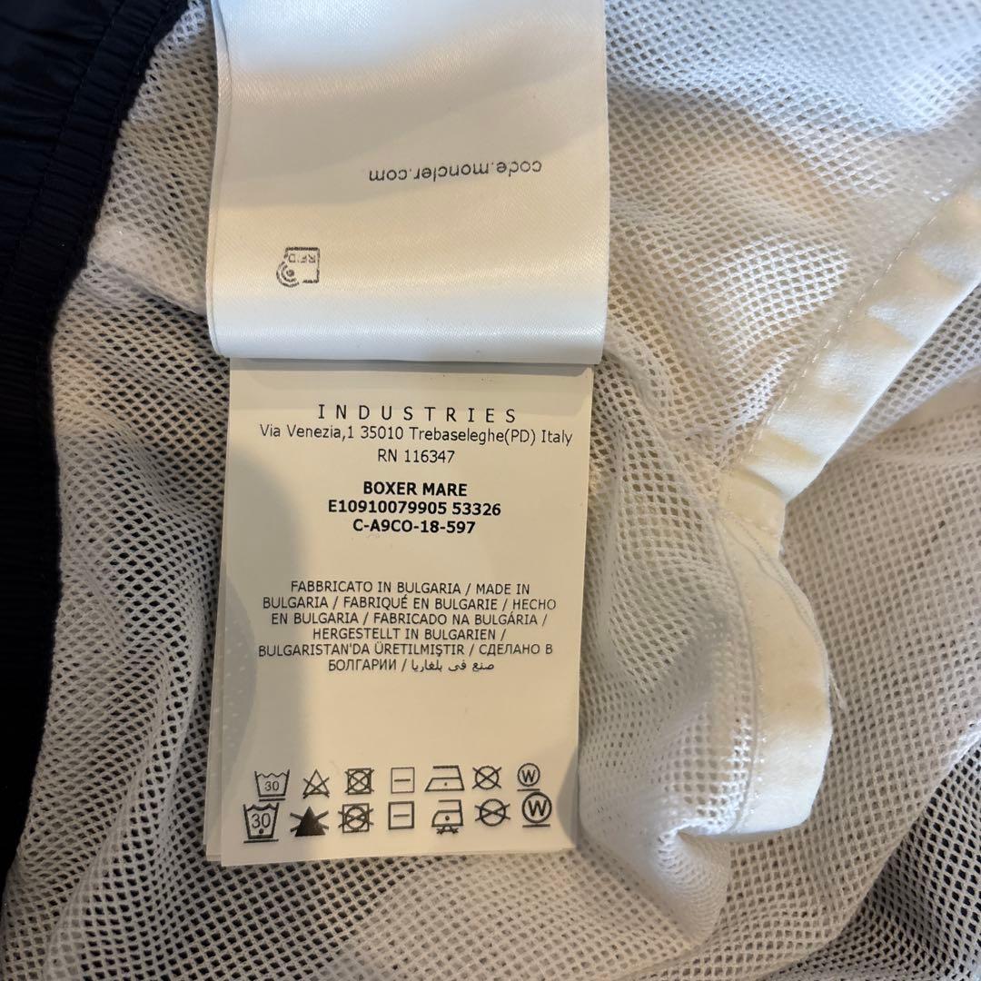 MONCLERハーフパンツ、水着兼用