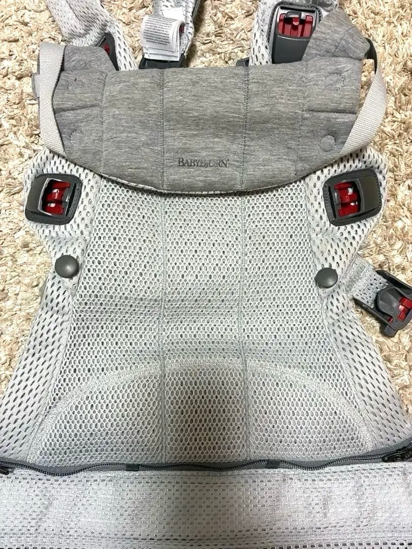 ✴︎BABYBJÖRN 抱っこ紐 ✴︎シルバー✴︎ベビービョルンハーモニー✴︎