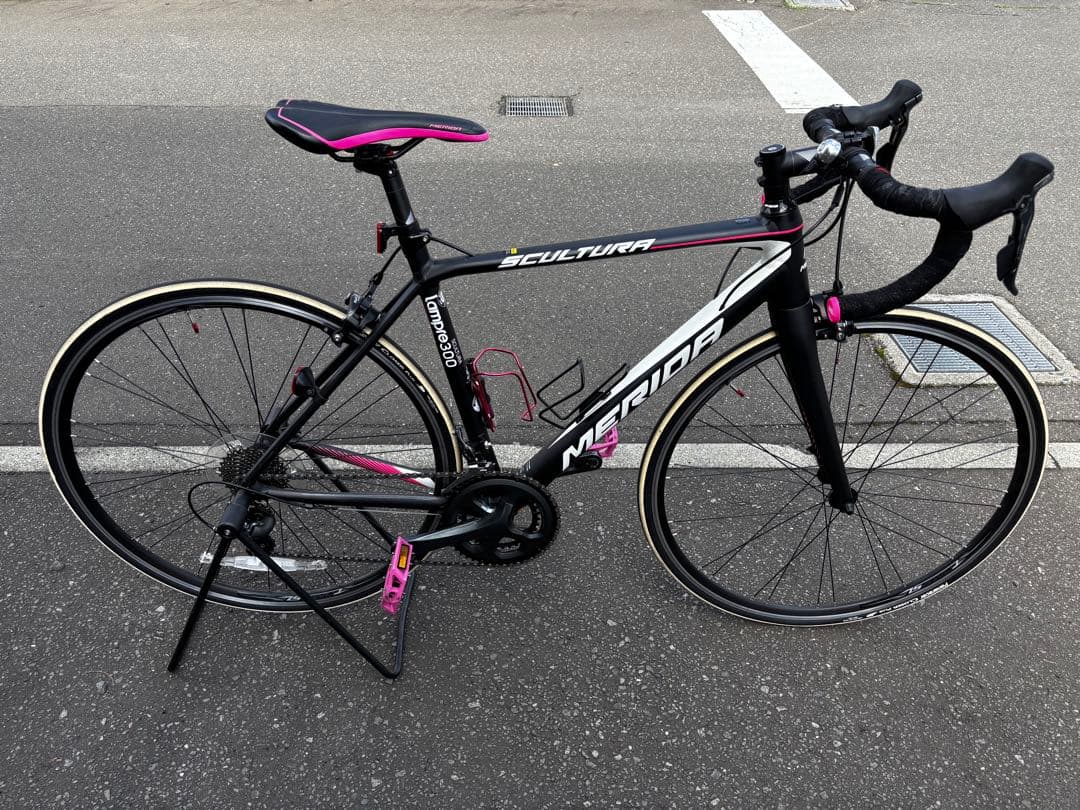 MERIDA SCULTURA スクルトゥーラ300メリダ　ロードバイク