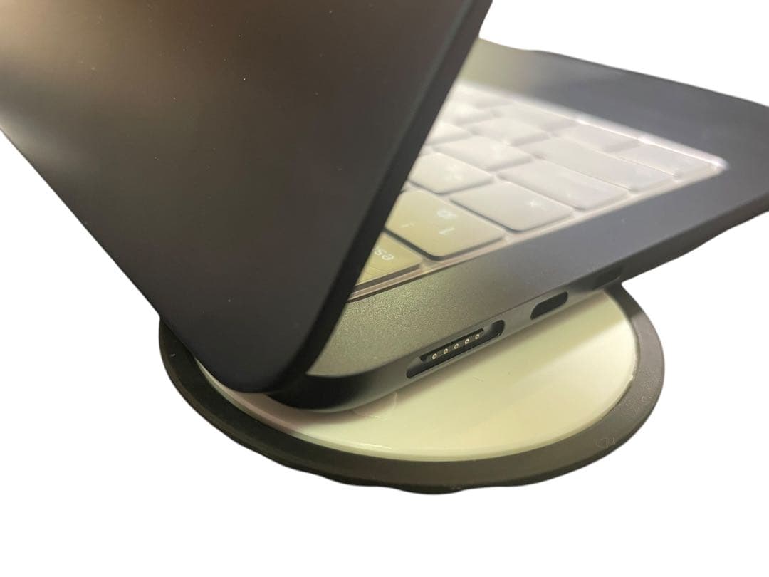 極美品 MacBookAir M2 MLY33J/A ミッドナイト　充放電9回