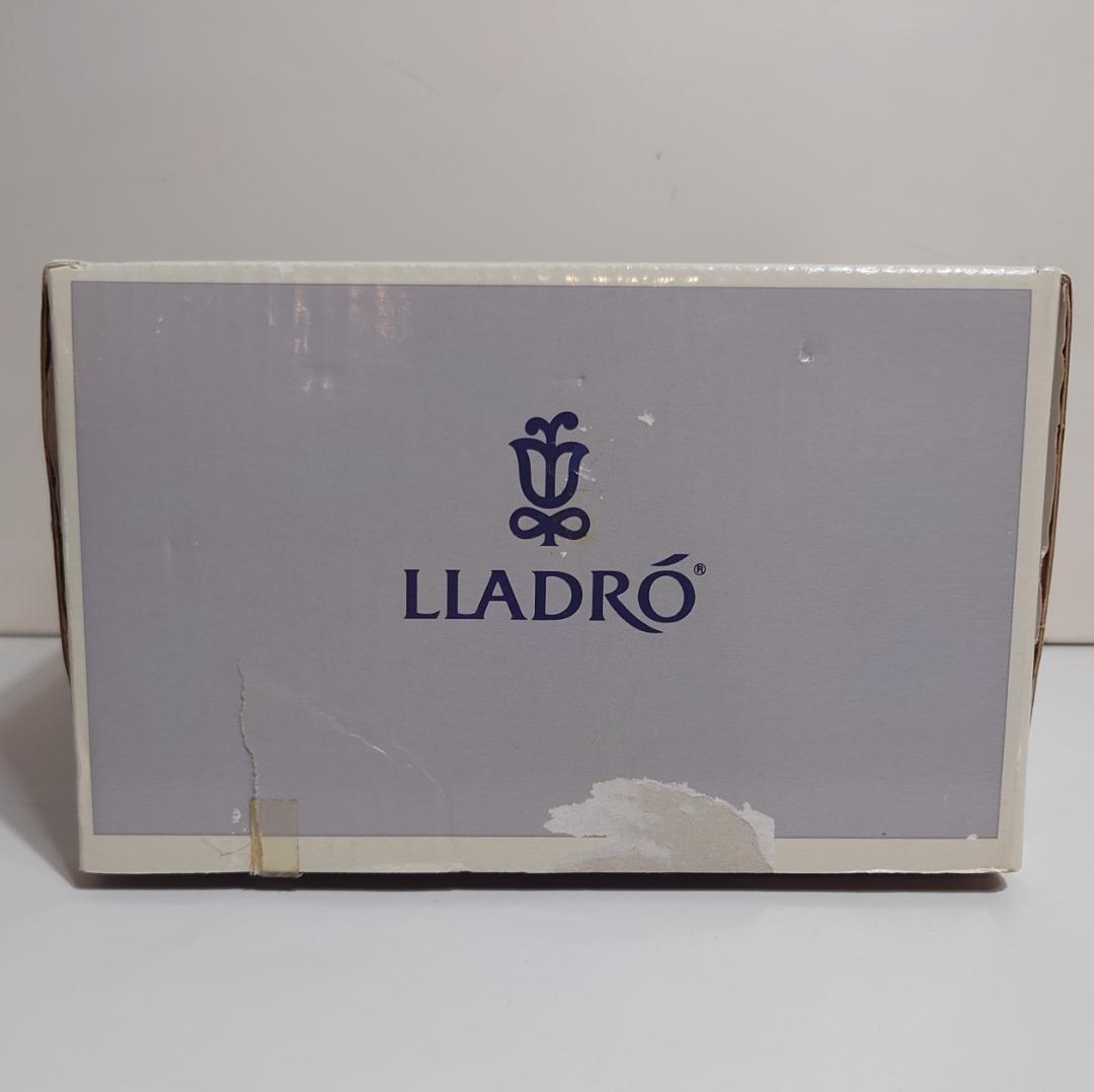 リヤドロ 【LLADRO】野の花とともに/1287 廃盤 フィギュリンスペイン製