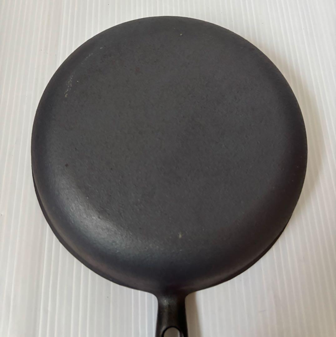 おもいのフライパン　OMOI 鋳鉄フライパン 20cm レシピブック付き