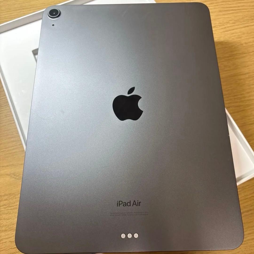 Apple iPad Air 第５世代Wi-Fi 64GB スペースグレイ　美品