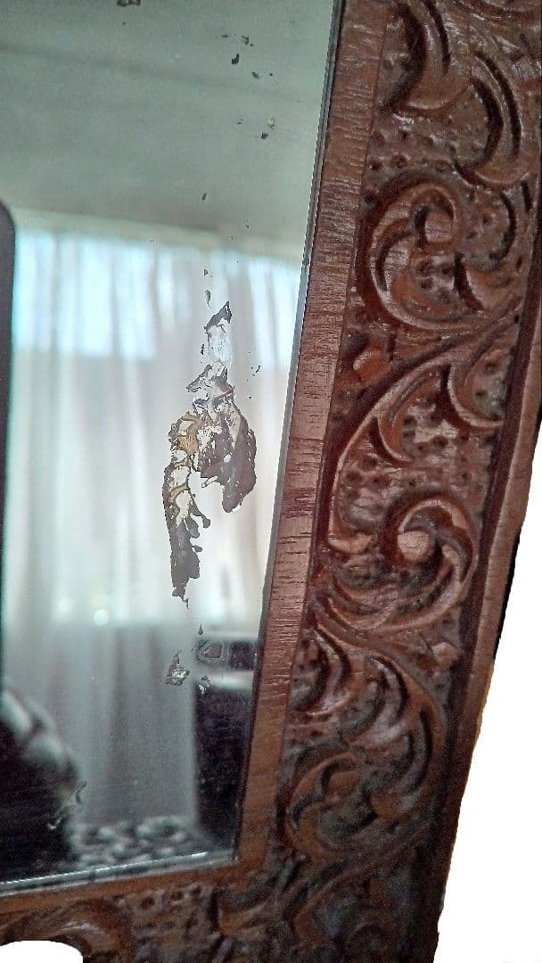 お値下げ　彫刻総仕上げ　小型鏡台　 ミニドレッサー　カガミ引き出し付き