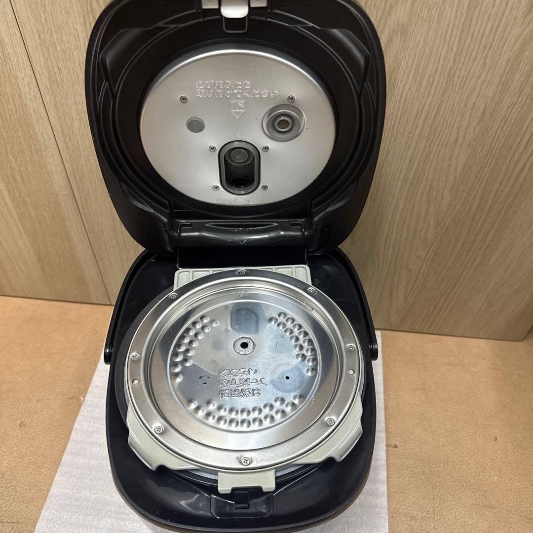 Toshiba真空圧力IHジャー炊飯器