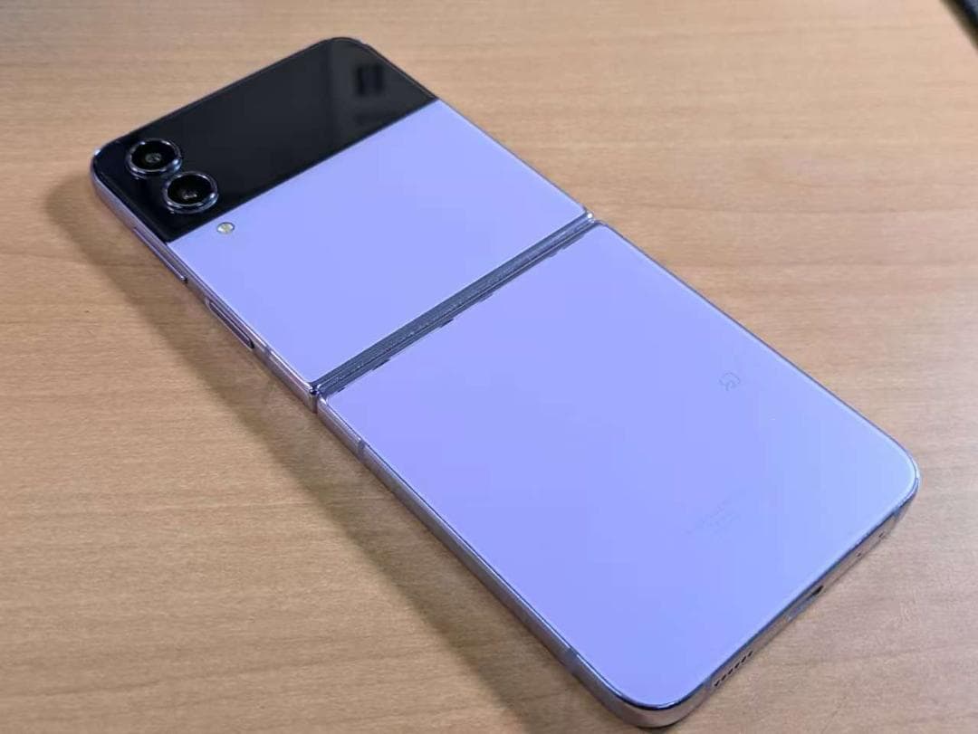 スマートフォン本体 011600G Galaxy Z Flip4 SCG17 128GB