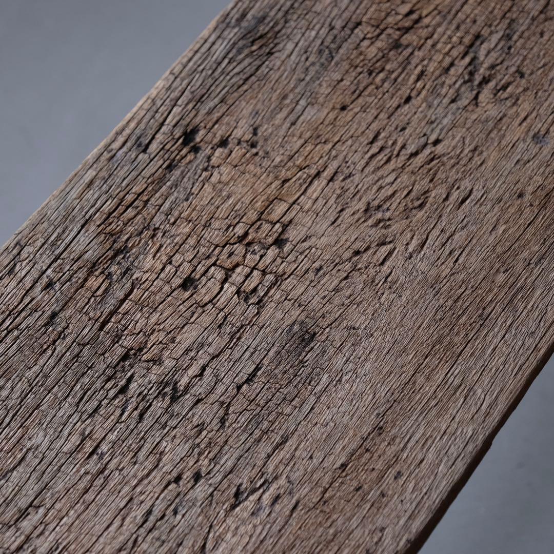 枯れた天板の鉄脚展示台　サイドテーブル 陳列棚 インダストリアル 古道具 古家具