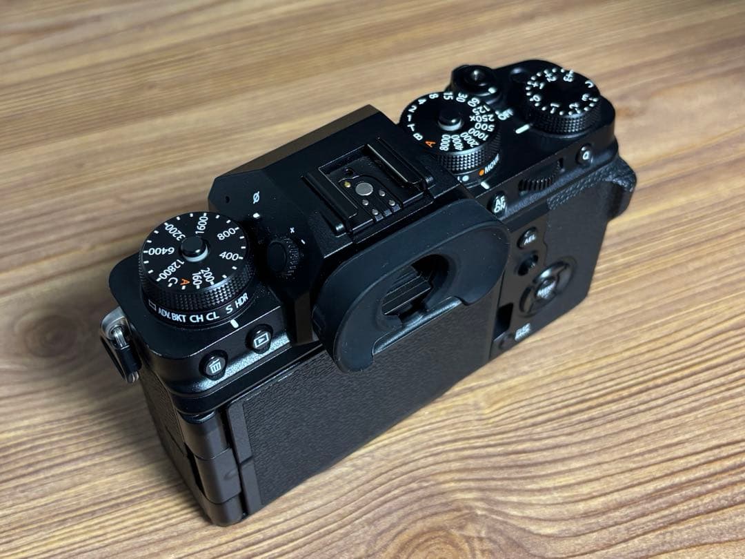 m*1様 【最終価格】Fujifilm XT4 富士フイルム　タムロン18-30