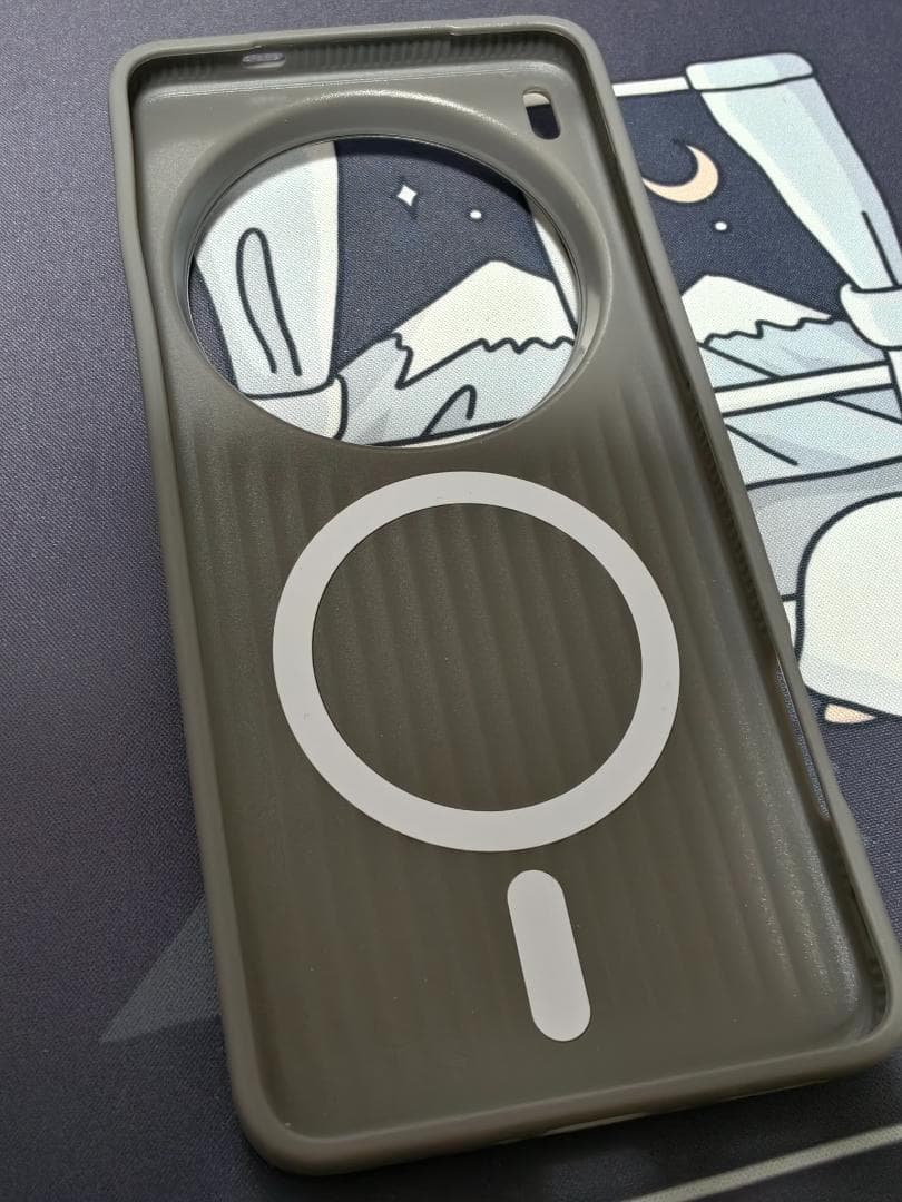 vivo X200 Ultra 16/1024gb ホワイトおまけ付き