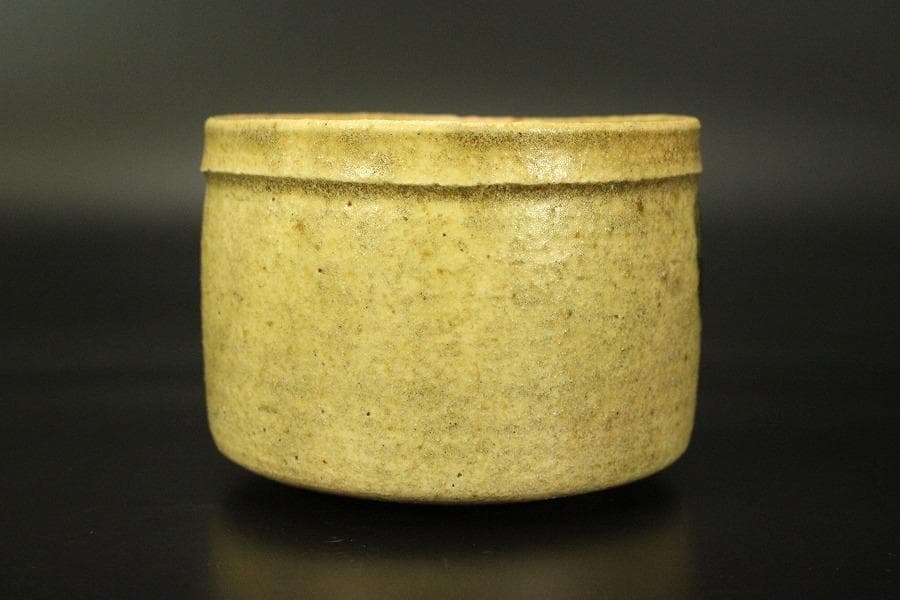 黄瀬戸 筒茶碗 φ10.9cm 古陶磁 古瀬戸 時代 茶道具(RC913)