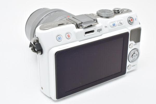 オリンパス OLYMPUS PEN Lite E-PL3 レンズキット