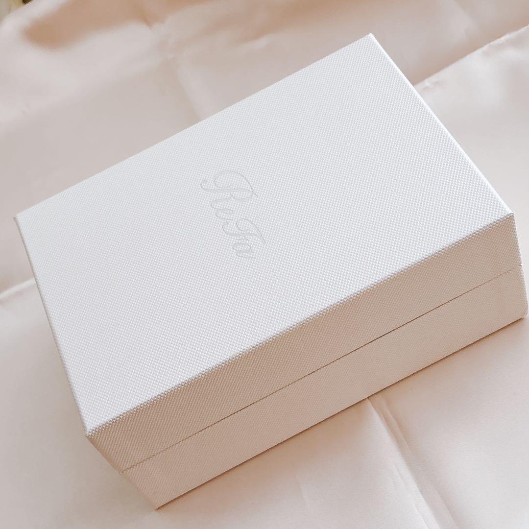 【24時間以内発送】ReFa CARAT 美顔ローラー　保証書・おまけ付