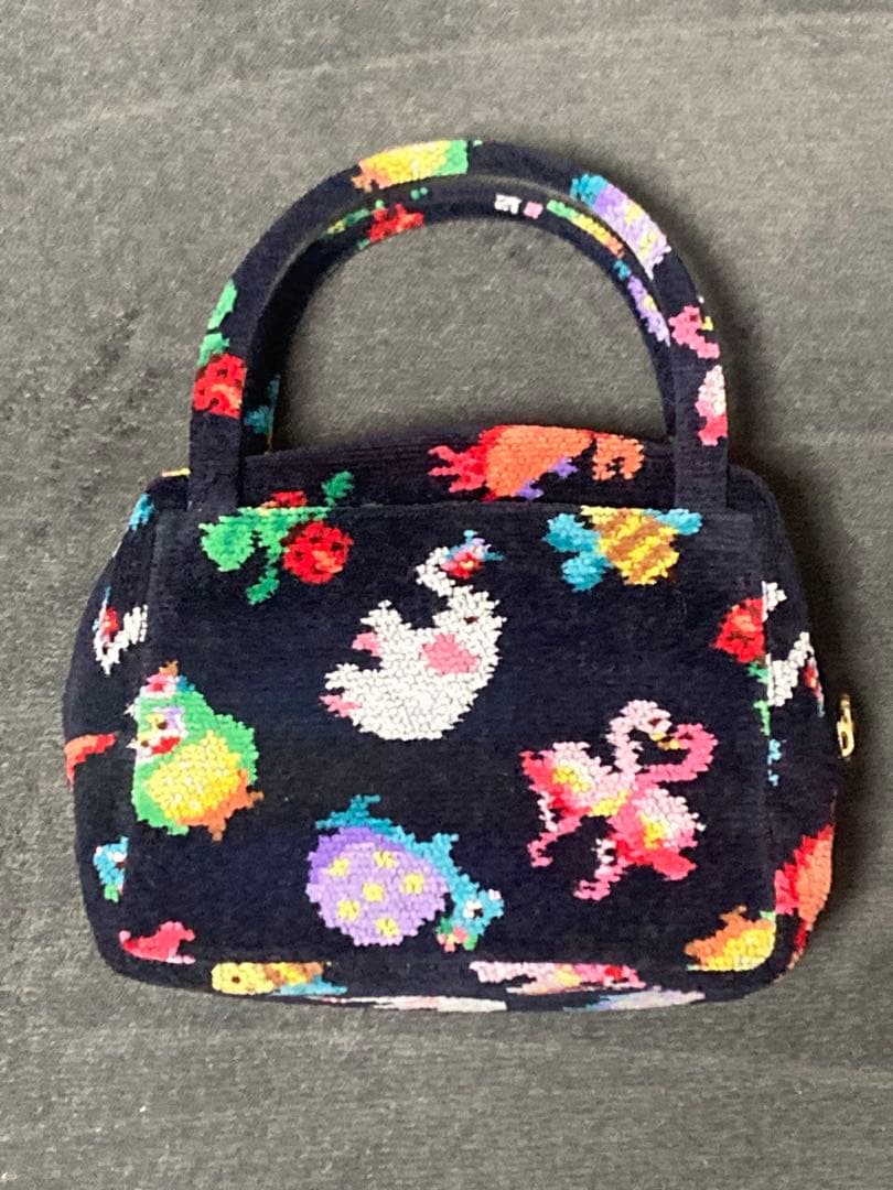 FEILER 神崎恵さん×フェイラーファンキーフォーチュン　ミニキューブバッグ